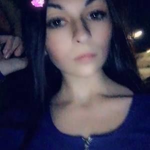 Meet your Posher, Dakota